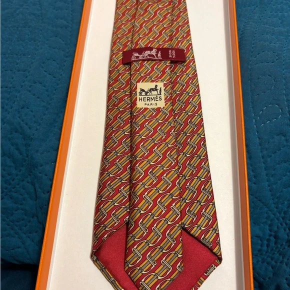 Hermes Red and Yellow Geometric Tie - Picture 9 of 16